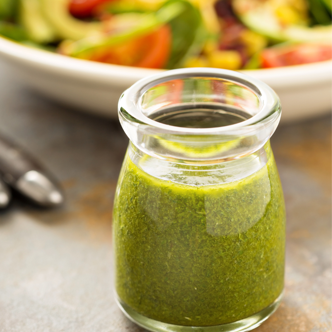 Rezept: Herzhaftes Matcha-Salatdressing